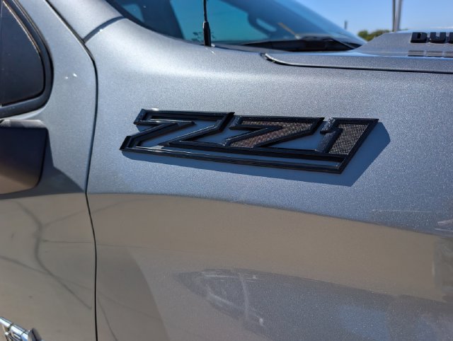 Used 2023 Chevrolet Silverado 1500 RST AWD/4WD image 40