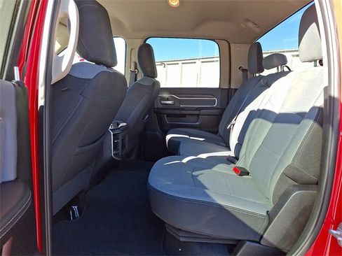 Used 2019 RAM 2500 Big Horn image 10