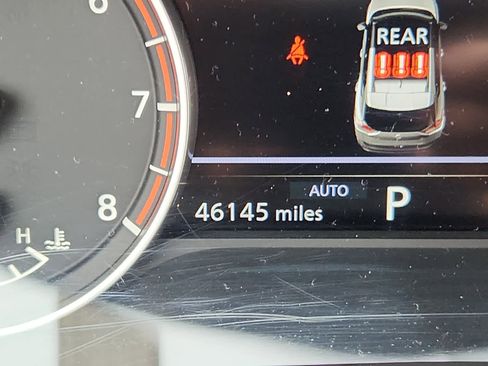 Used 2023 Nissan Rogue SV image 17