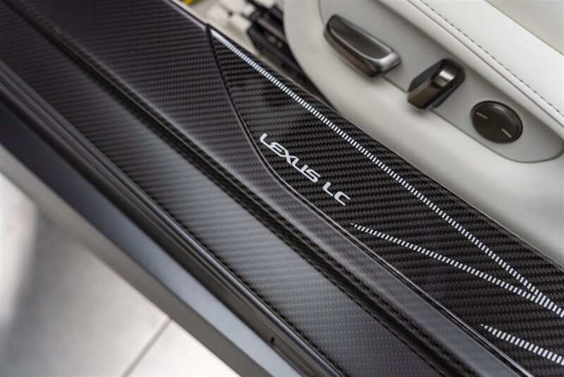 Used 2026 Lexus LC 500 Coupe RWD image 46