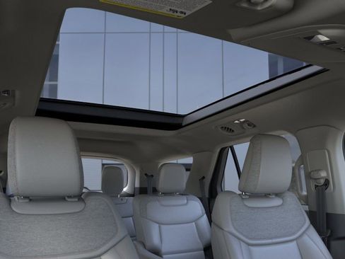 New 2026 Ford Explorer Active AWD/4WD image 22