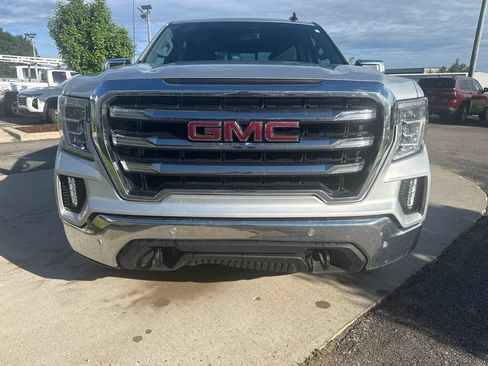 Used 2019 GMC Sierra 1500 SLE w/ SLE Value Package AWD/4WD image 2