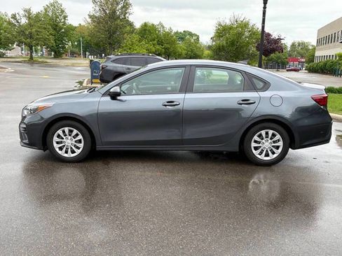 Used 2020 Kia Forte Sedan image 5