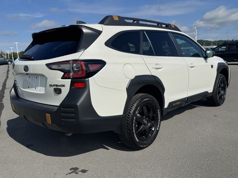 Certified 2025 Subaru Outback Wilderness AWD/4WD image 3