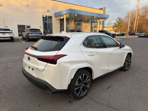 Used 2023 Lexus UX 250h 250h Premium image 22