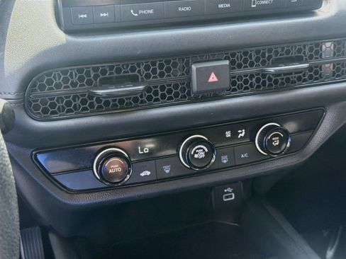 Certified 2023 Honda HR-V LX image 14
