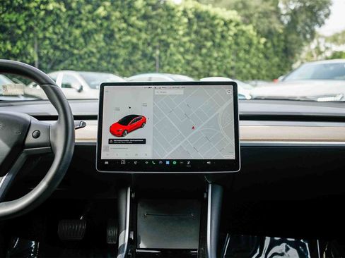 Used 2020 Tesla Model 3 Long Range image 13