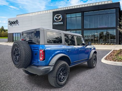 Used 2021 Ford Bronco First Edition AWD/4WD image 3