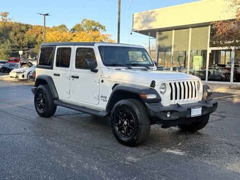 Used 2020 Jeep Wrangler Unlimited Sport S image 7