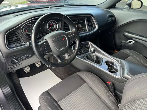 Used 2015 Dodge Challenger R/T w/ Quick Order Package 22B R/T image 12