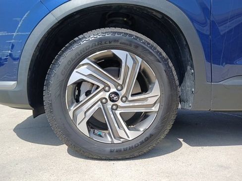 Used 2023 Hyundai Santa Fe SE AWD/4WD image 5