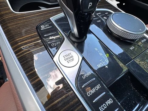 Used 2020 BMW X5 sDrive40i w/ Convenience Package RWD image 40