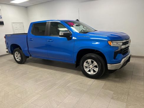 Used 2025 Chevrolet Silverado 1500 LT image 7