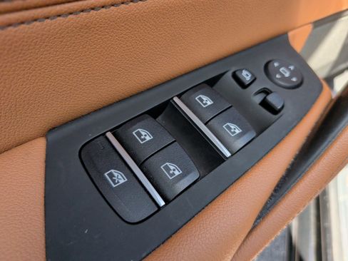 Used 2023 BMW 530i w/ Premium Package RWD image 29