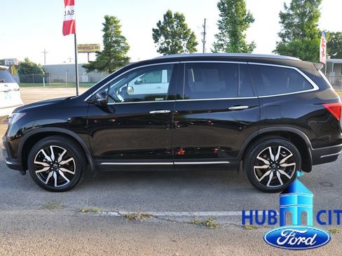 Used 2022 Honda Pilot Elite image 2