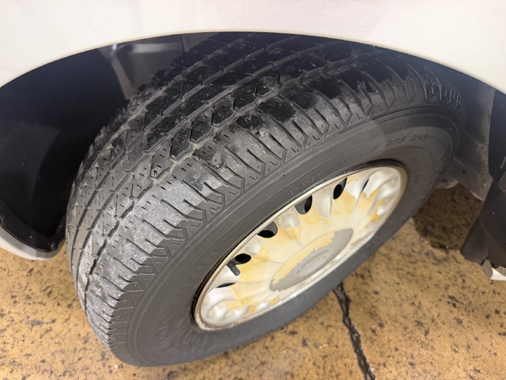 Used 2002 Buick Le Sabre Custom FWD image 5