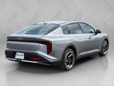 New 2026 Kia K4 EX FWD image 5