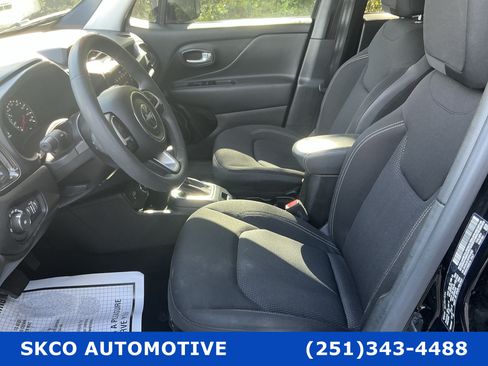 Used 2023 Jeep Renegade Altitude AWD/4WD image 11