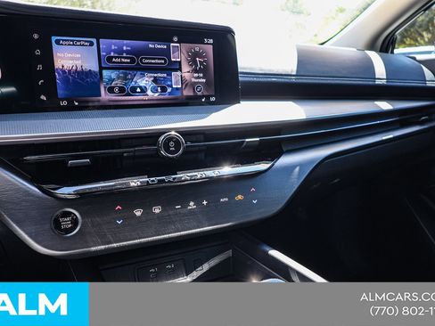 Used 2025 Nissan Murano SV FWD image 30