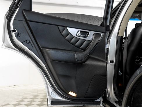 Used 2014 INFINITI QX70 2WD image 43