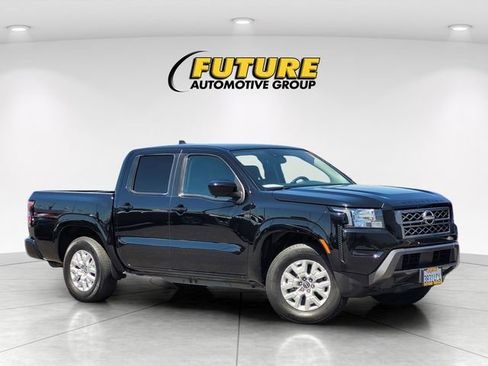 Certified 2023 Nissan Frontier SV RWD image 1