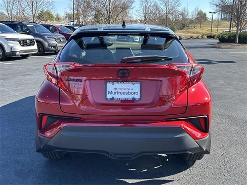 Used 2021 Toyota C-HR LE image 5