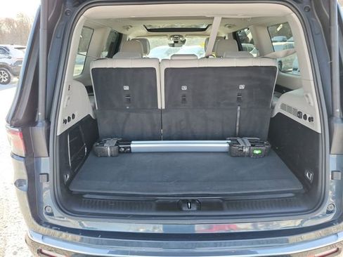 Certified 2024 Jeep Wagoneer Series II w/ Convenience Group I image 31