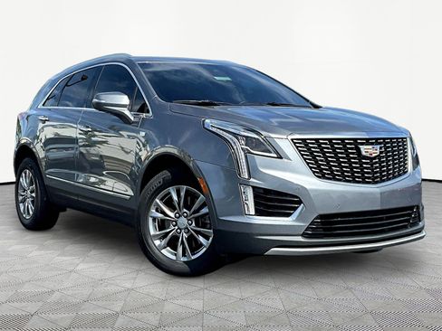 Used 2021 Cadillac XT5 Premium Luxury FWD image 3