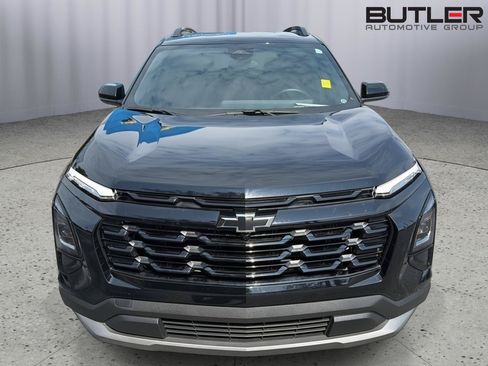 Used 2026 Chevrolet Equinox LT w/ Convenience Package II FWD image 9