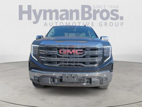 Used 2023 GMC Sierra 1500 SLT w/ SLT Premium Plus Package AWD/4WD image 9