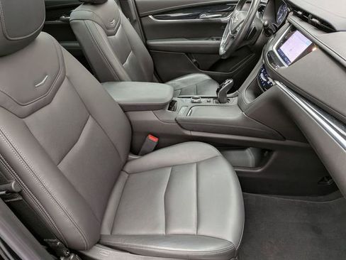 Certified 2023 Cadillac XT5 Premium Luxury w/ Technology Package image 27