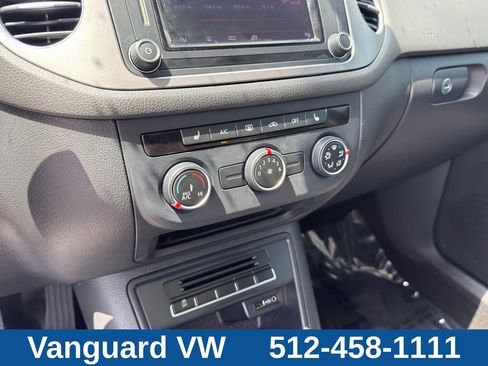 Used 2017 Volkswagen Tiguan Wolfsburg Edition FWD image 17
