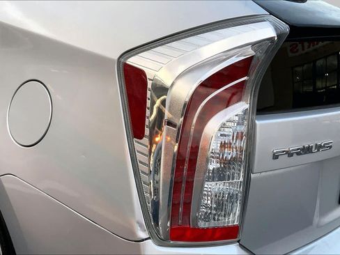 Used 2015 Toyota Prius Four FWD image 27