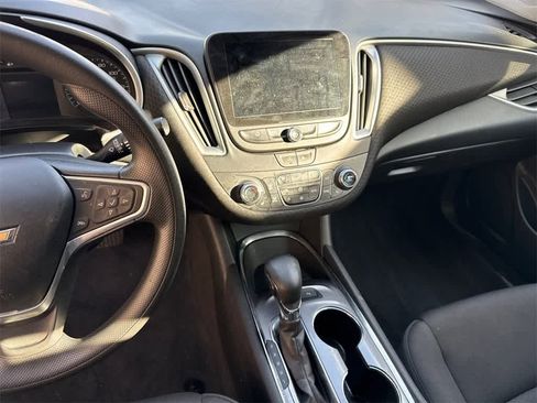 Used 2023 Chevrolet Malibu LT w/ Driver Confidence Package image 11
