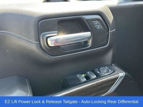 Used 2022 Chevrolet Silverado 1500 LT AWD/4WD image 17