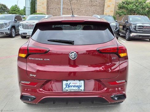 Used 2023 Buick Encore GX Select w/ Sport Touring Package FWD image 23