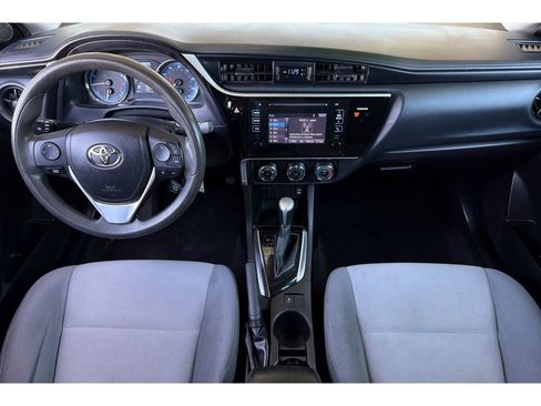 Used 2017 Toyota Corolla L w/ Carpet Mat Package (TMS) FWD image 14