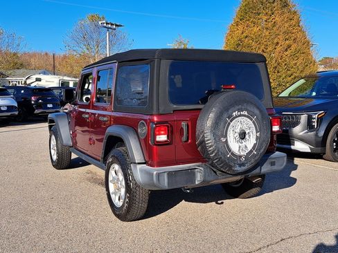 Used 2021 Jeep Wrangler Unlimited Islander image 7