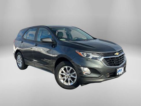 Used 2020 Chevrolet Equinox LS image 5