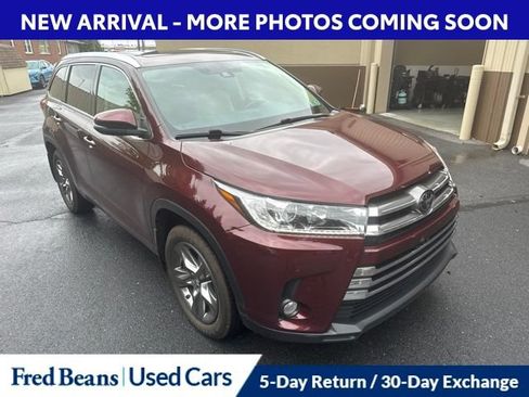 Used 2018 Toyota Highlander Limited Platinum AWD/4WD image 5