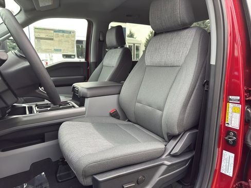 New 2026 Ford F250 XLT w/ XLT Premium Package image 15