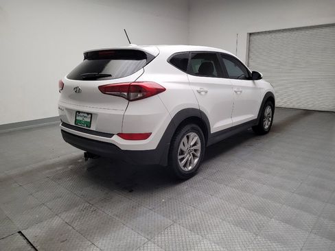 Used 2017 Hyundai Tucson SE image 9
