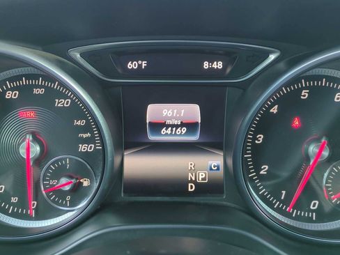 Used 2018 Mercedes-Benz GLA 250 4MATIC image 17