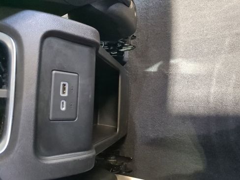 Used 2022 Chevrolet Blazer LT image 26