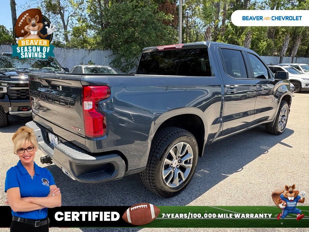 Used 2022 Chevrolet Silverado 1500 RST AWD/4WD image 7