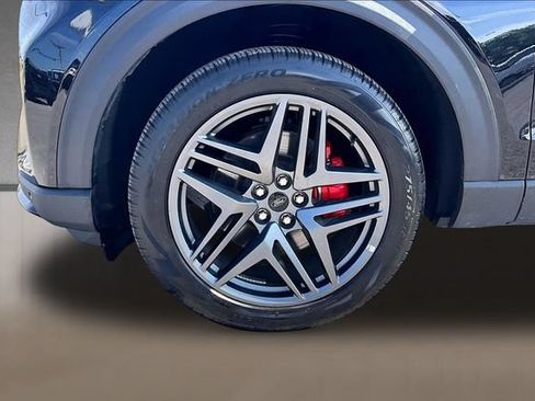Certified 2025 Ford Explorer ST-Line w/ ST-Line Street Pack AWD/4WD image 6