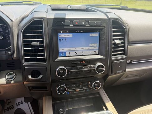 Used 2018 Ford Expedition Max Limited w/ Equipment Group 301A RWD image 15