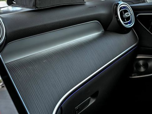 New 2026 Mercedes-Benz GLC 350e 4MATIC image 19