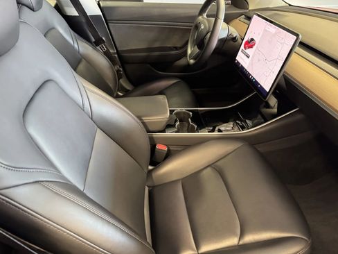 Used 2020 Tesla Model 3 Performance image 6