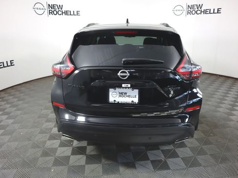 Certified 2024 Nissan Murano SV w/ SV Midnight Edition Package image 6